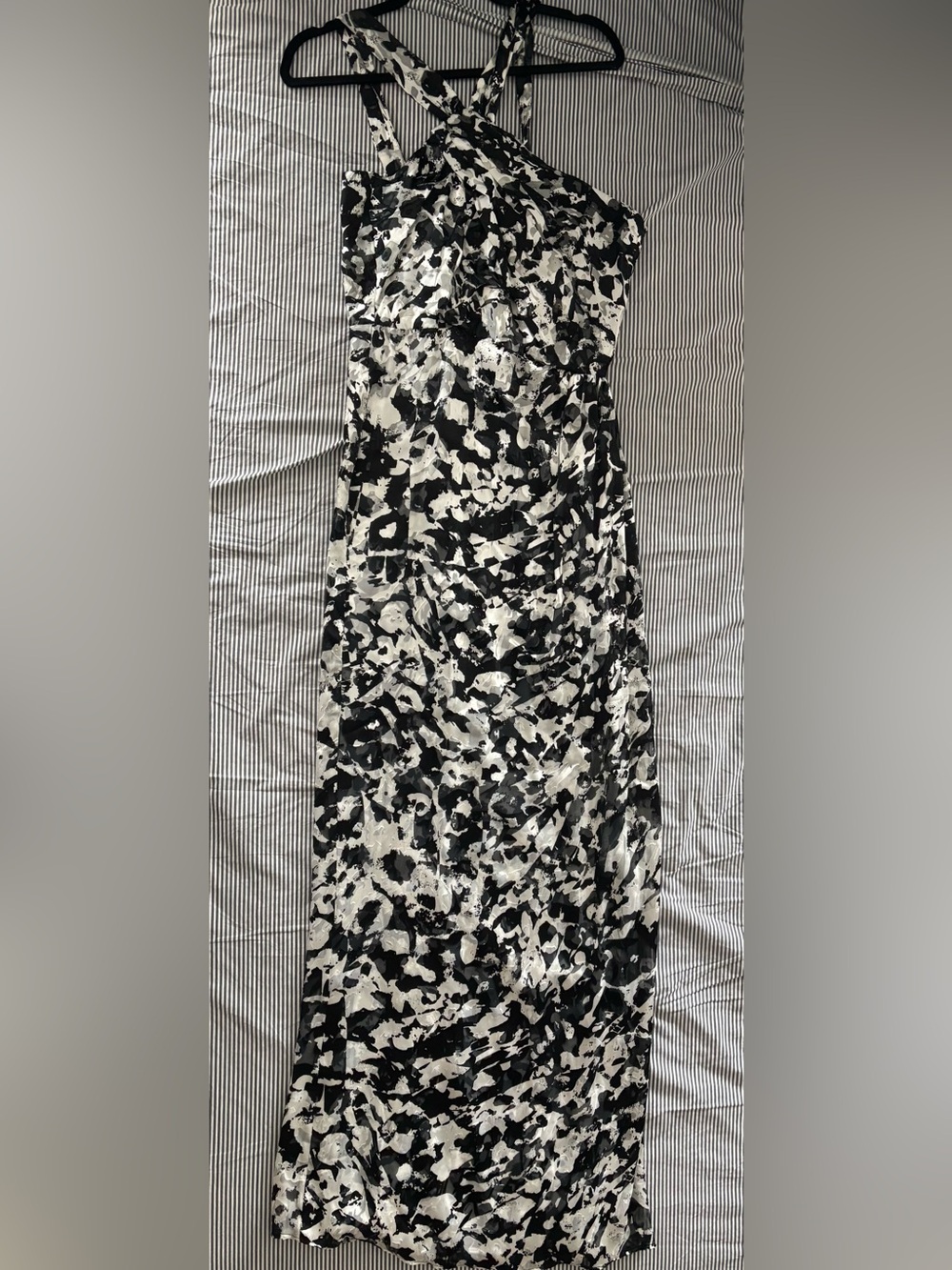 Parker Black and White Abstract Print Gown